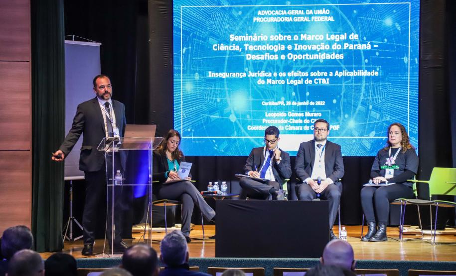 Seminário sobre o Marco Legal da Ciência, Tecnologia e Inovação do Paraná