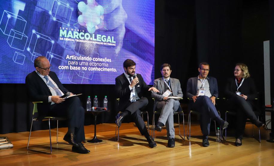 Seminário sobre o Marco Legal da Ciência, Tecnologia e Inovação do Paraná