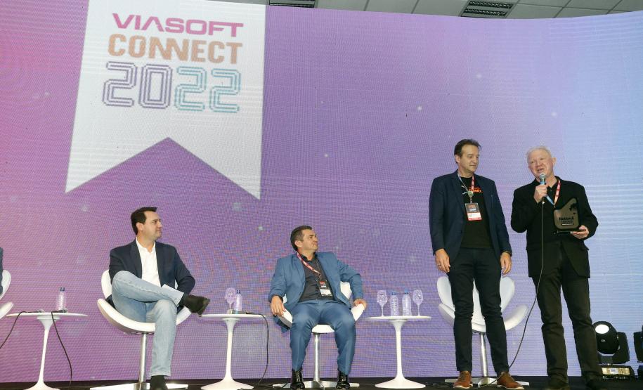 Estado lança o Geração Paraná Digital para ampliar capacitação de mão de obra especializada