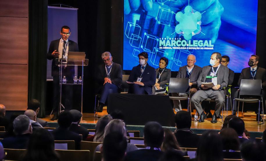 Seminário sobre Marco Legal da CT&I discute integração entre Estado, academia e empresas