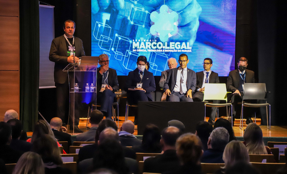 Seminário sobre Marco Legal da CT&I discute integração entre Estado, academia e empresas