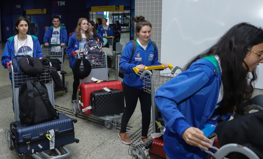 Alunos da rede estadual retornam de intercâmbio na Nova Zelândia cheios de histórias