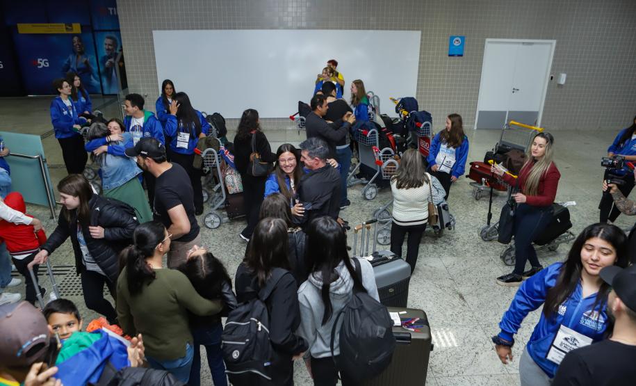 Alunos da rede estadual retornam de intercâmbio na Nova Zelândia cheios de histórias