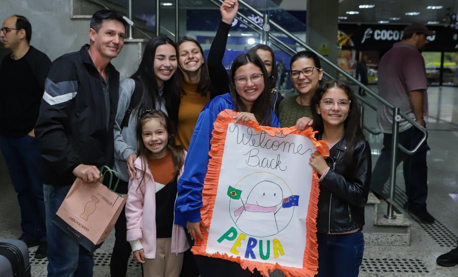 Alunos da rede estadual retornam de intercâmbio na Nova Zelândia cheios de histórias