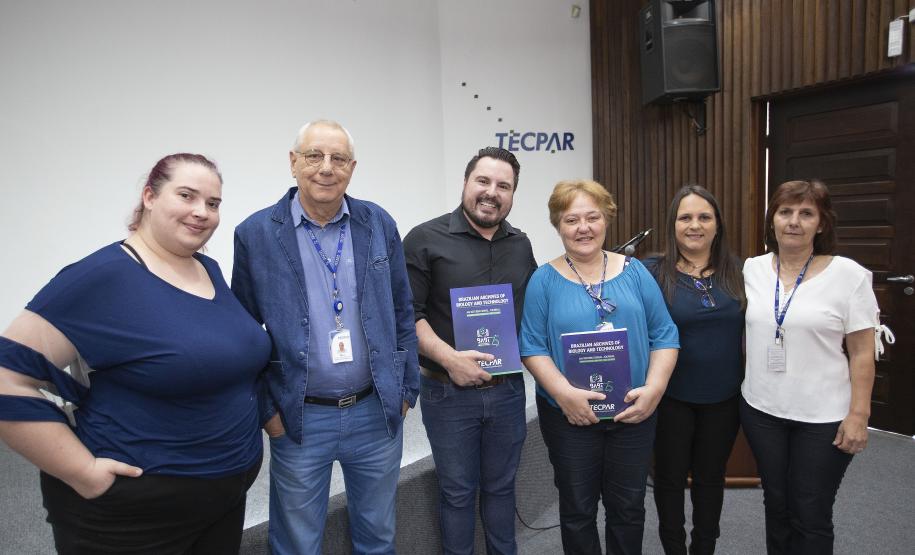 Tecpar lança versão impressa da edição especial da sua revista científica