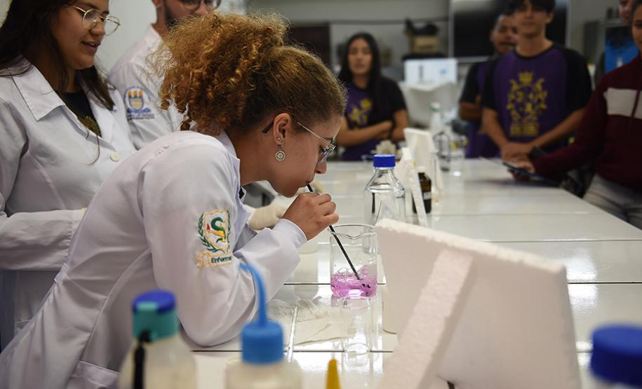 Primeira Feira de Profissões da UENP reúne mais de 3 mil estudantes