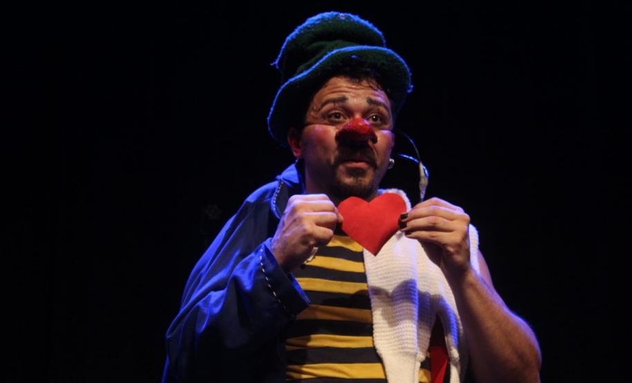 Mostra Especial do Fenata leva o teatro a 60 instituições de Ponta Grossa