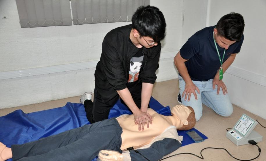 Estado promove capacitação de primeiros socorros para servidores do Ensino Superior