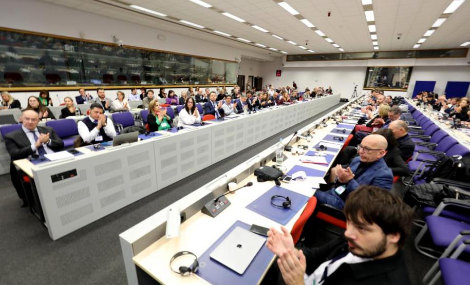 Paraná e Província da Silésia, na Polônia, intensificam cooperação internacional