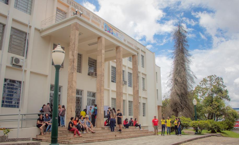 UEPG reuniu mais de 14 mil candidatos nas provas do PSS neste domingo