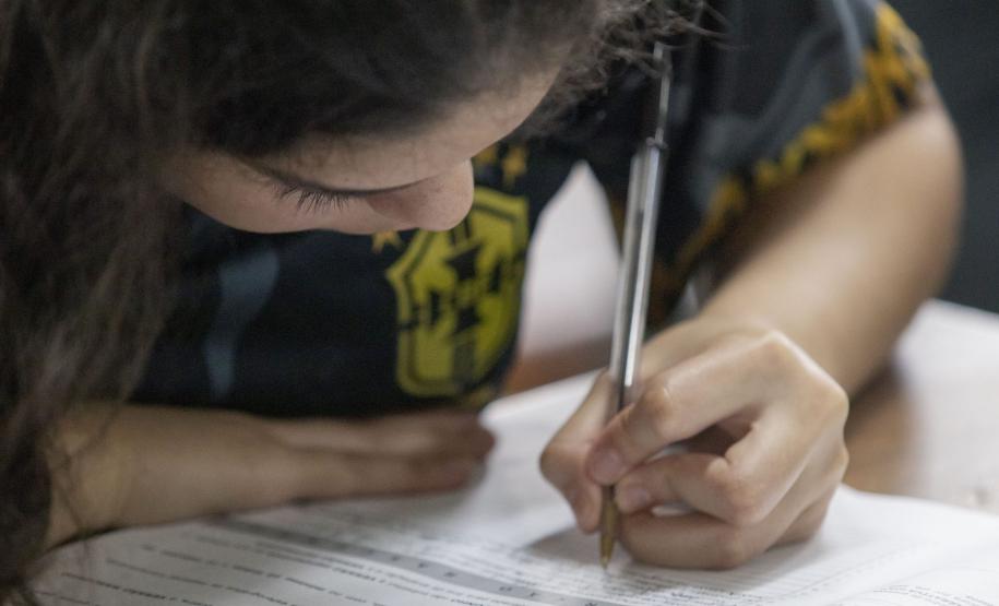 UEPG reuniu mais de 14 mil candidatos nas provas do PSS neste domingo