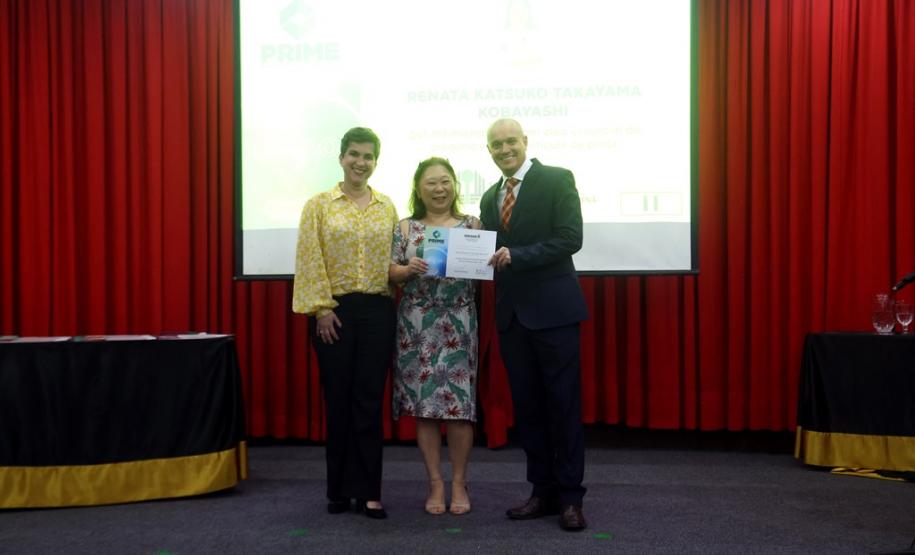 Professora Renata Katsuko Takayama Kobayashi, da UEL, classificada em 3º lugar no Prime 2022