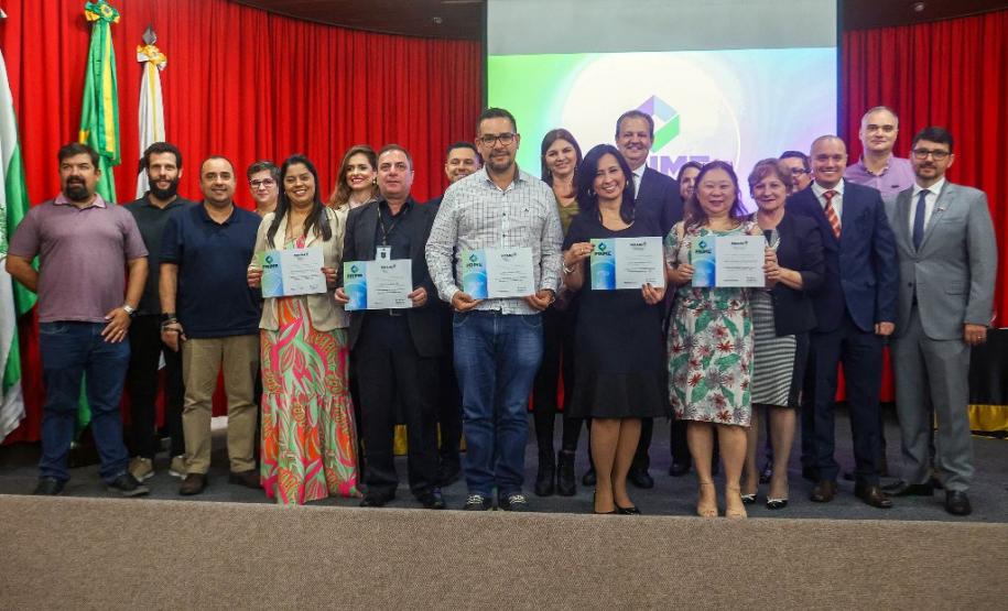 Governo do Paraná concede mais de R$ 180 mil em premiações na área da Ciência e Tecnologia