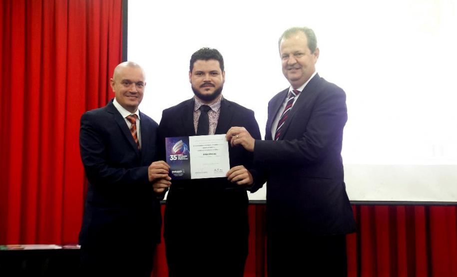 Ailton Pereira, vencedor da premiação na área Ciências Exatas e da Terra, na categoria Inventor Independente