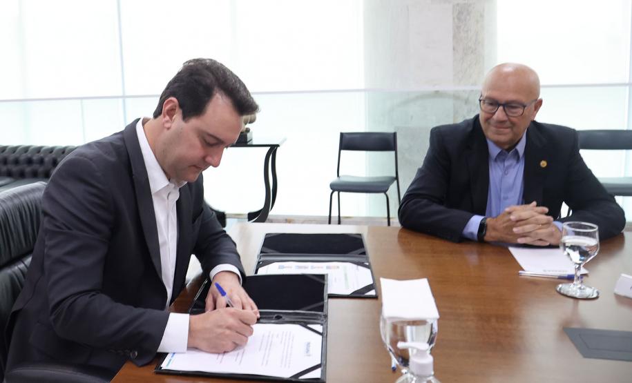 Governador autoriza abertura de três novos cursos gratuitos de nível superior em Loanda