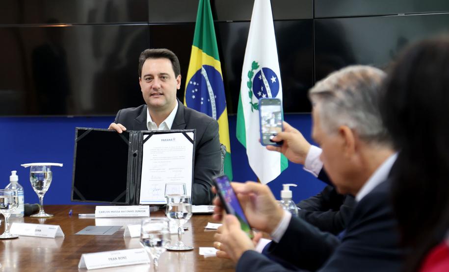 Governador autoriza abertura de três novos cursos gratuitos de nível superior em Loanda