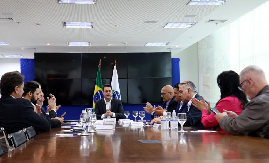 Governador autoriza abertura de três novos cursos gratuitos de nível superior em Loanda