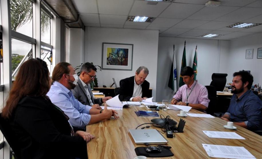 Parceria da UEPG com Cerro Azul e Doutor Ulysses prevê melhorias com foco nos cidadãos