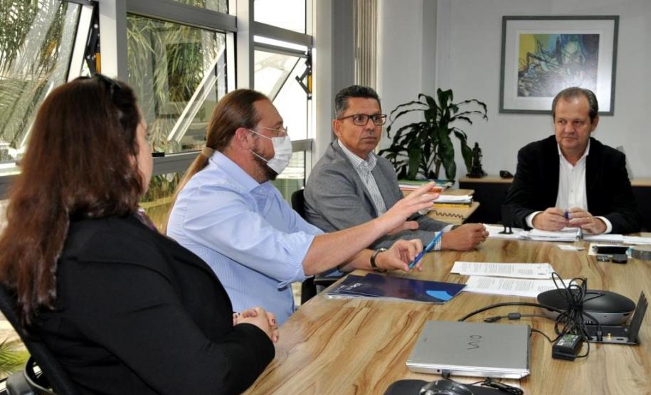 Parceria da UEPG com Cerro Azul e Doutor Ulysses prevê melhorias com foco nos cidadãos