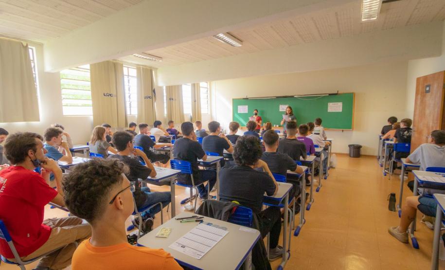 Vestibular 2022 da UEPG reuniu milhares de estudantes em 13 cidades do Paraná