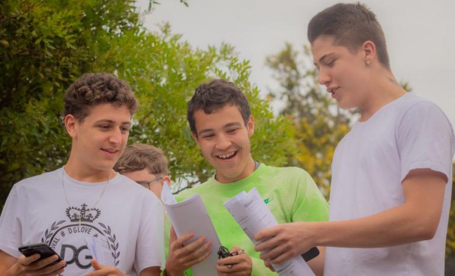 Vestibular 2022 da UEPG reuniu milhares de estudantes em 13 cidades do Paraná