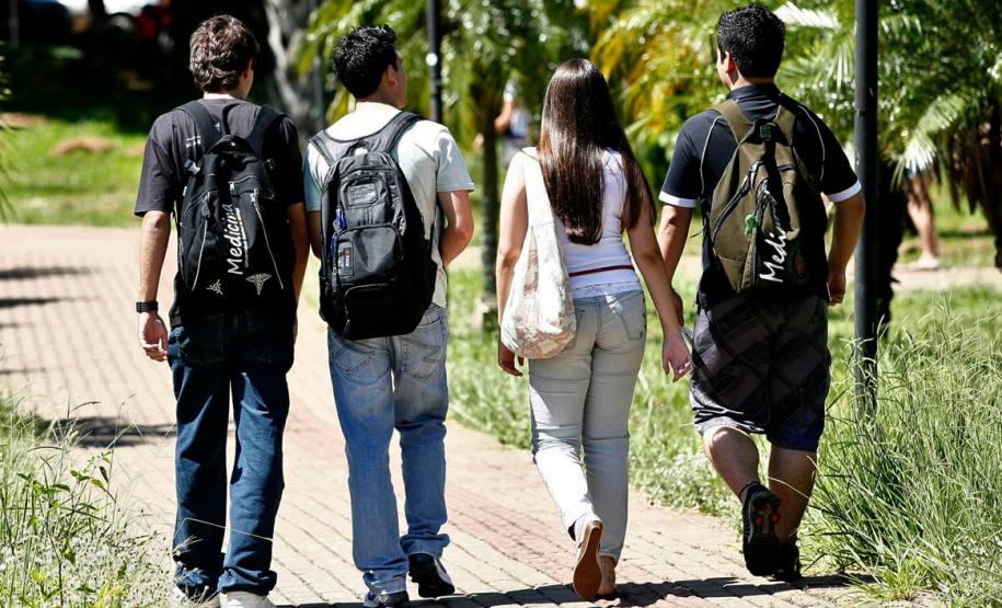 Governo destina R$ 1 milhão para internacionalização das universidades estaduais