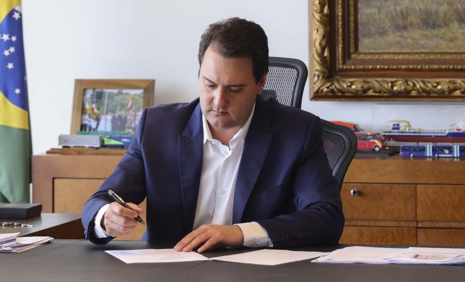 Ratinho Junior anuncia mais cinco nomes do novo governo