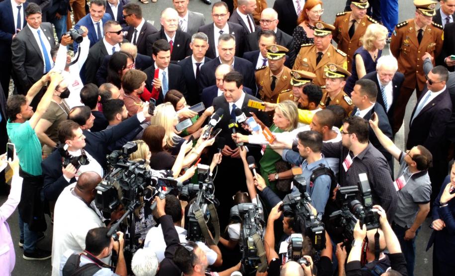 Após assumir novo mandato, Ratinho Junior reforça meta de manter Paraná como referência