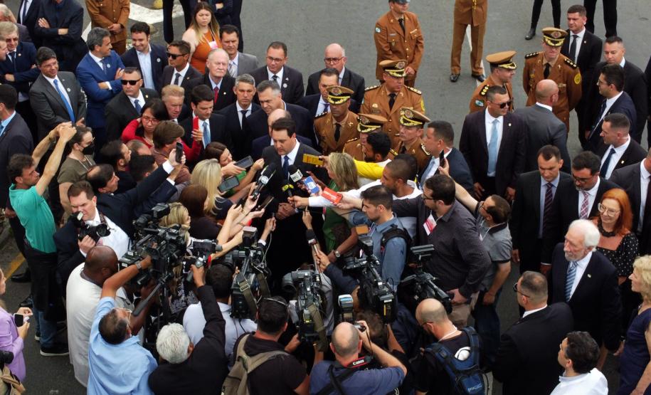 Após assumir novo mandato, Ratinho Junior reforça meta de manter Paraná como referência