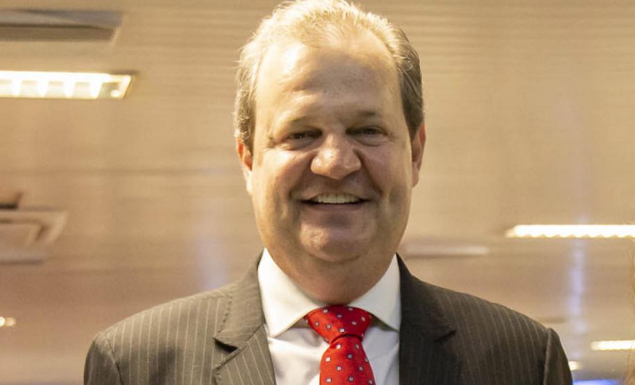 Ratinho Junior anuncia mais cinco nomes do novo governo