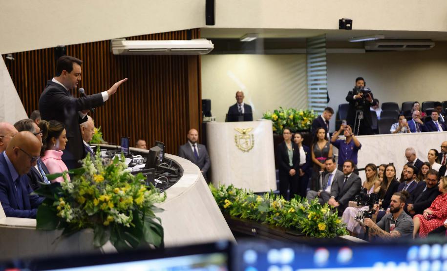 Ratinho Junior e Darci Piana tomam posse para mais quatro anos de mandato