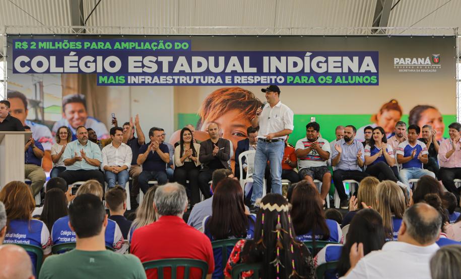 Governador inaugura obra de ampliação do maior colégio indígena do Paraná