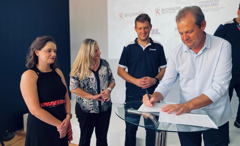 Governo firma parcerias para a produção científica em sustentabilidade e alimentação saudável