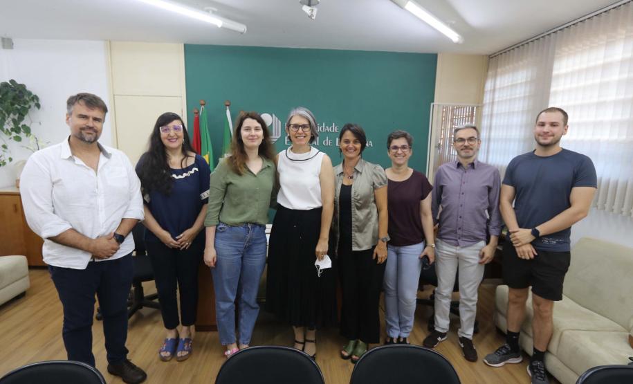 Um ano da guerra: Governo do Paraná já acolheu 12 cientistas ucranianos