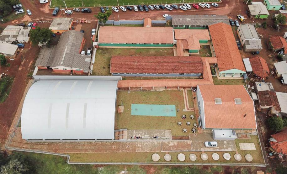 Governador inaugura obra de ampliação do maior colégio indígena do Paraná