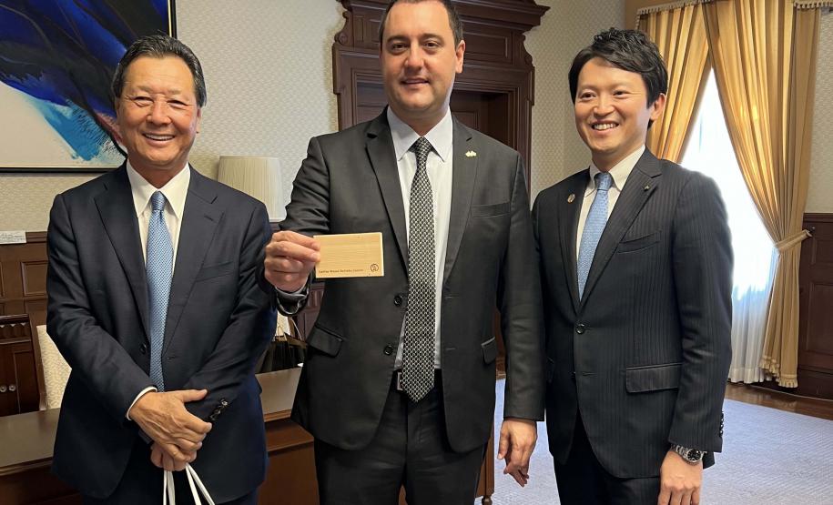 Em Hyogo, Paraná busca parcerias para aumentar intercâmbio de alunos e das universidades