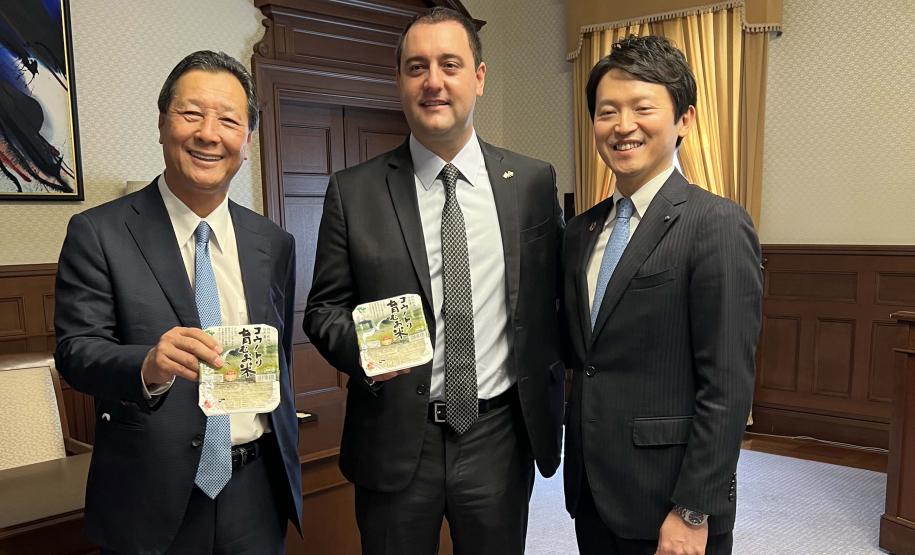 Em Hyogo, Paraná busca parcerias para aumentar intercâmbio de alunos e das universidades