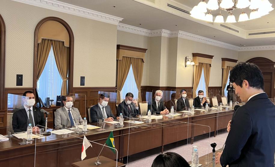 Em Hyogo, Paraná busca parcerias para aumentar intercâmbio de alunos e das universidades