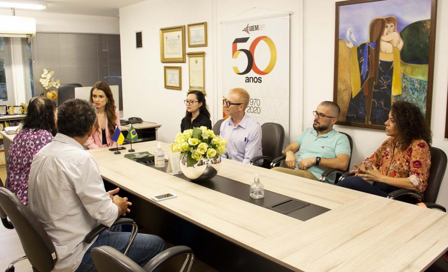 UEM recepciona professora ucraniana por meio de programa do Estado