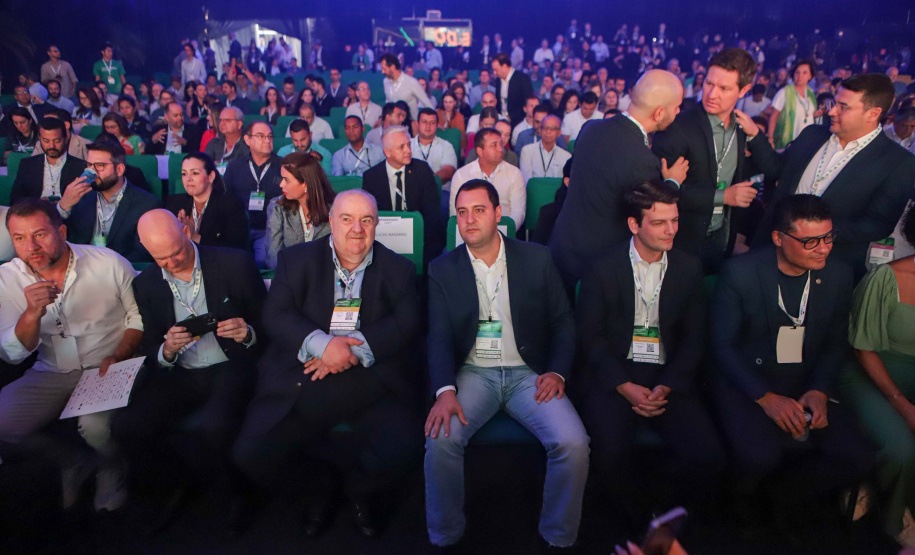 Estado deve trabalhar com setor privado para levar inovação às cidades, afirma governador