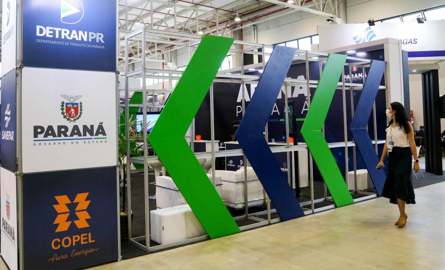Governo do Paraná leva palestrantes e expõe serviços na Smart City Expo Curitiba 2023