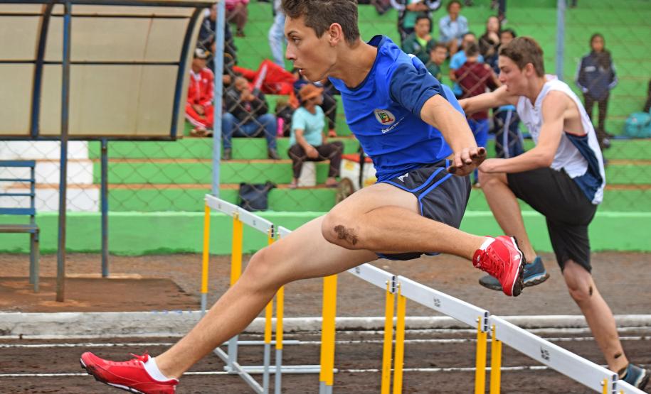 Participantes de jogos escolares e universitários terão faltas por competições regularizadas