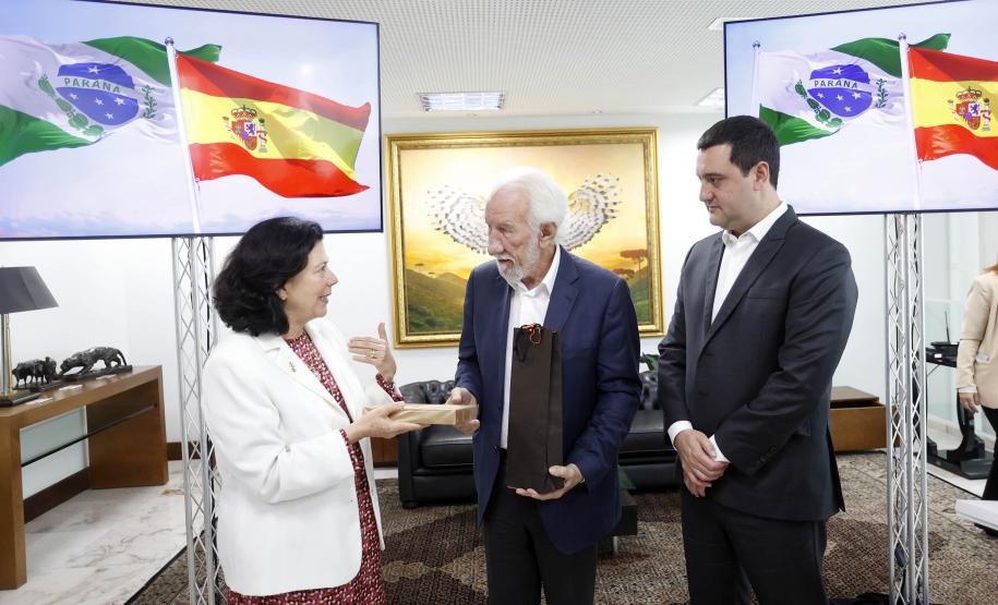 Governador e embaixadora da Espanha discutem parcerias nas áreas de infraestrutura e educação