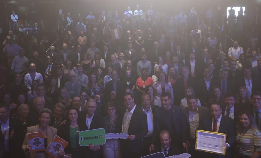 Governador assina decretos que regulamentam a Lei e o Fundo de Inovação do Paraná