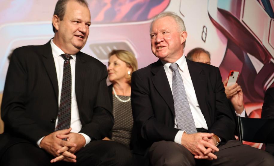 Estado confirma novo reajuste nas bolsas de pesquisa e extensão da Fundação Araucária