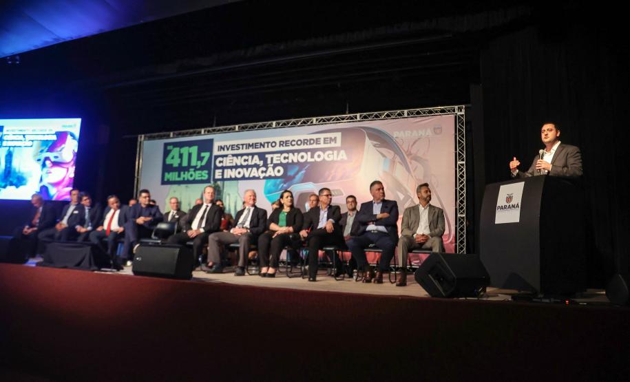 Estado confirma novo reajuste nas bolsas de pesquisa e extensão da Fundação Araucária