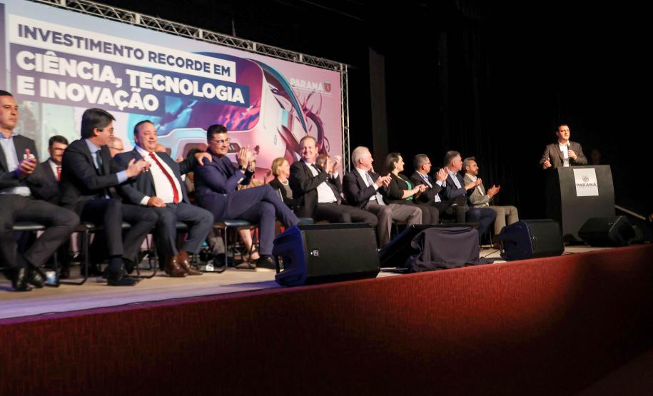 Estado confirma novo reajuste nas bolsas de pesquisa e extensão da Fundação Araucária