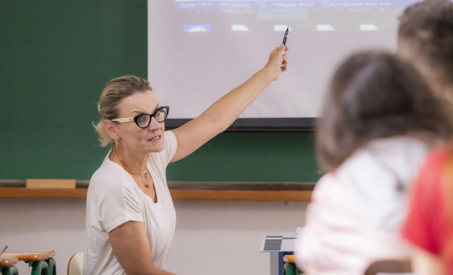 UEPG divulga Processo Seletivo Simplificado para contratar 64 professores colaboradores