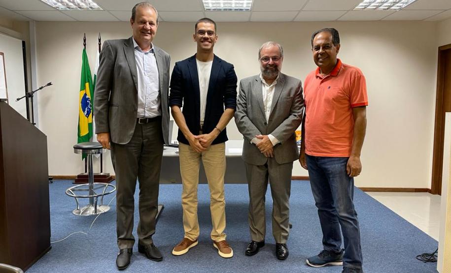 Paraná quer fortalecer economia baseada em conhecimento e fomento à pesquisa