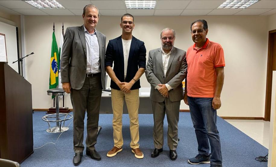 Paraná quer fortalecer economia baseada em conhecimento e fomento à pesquisa